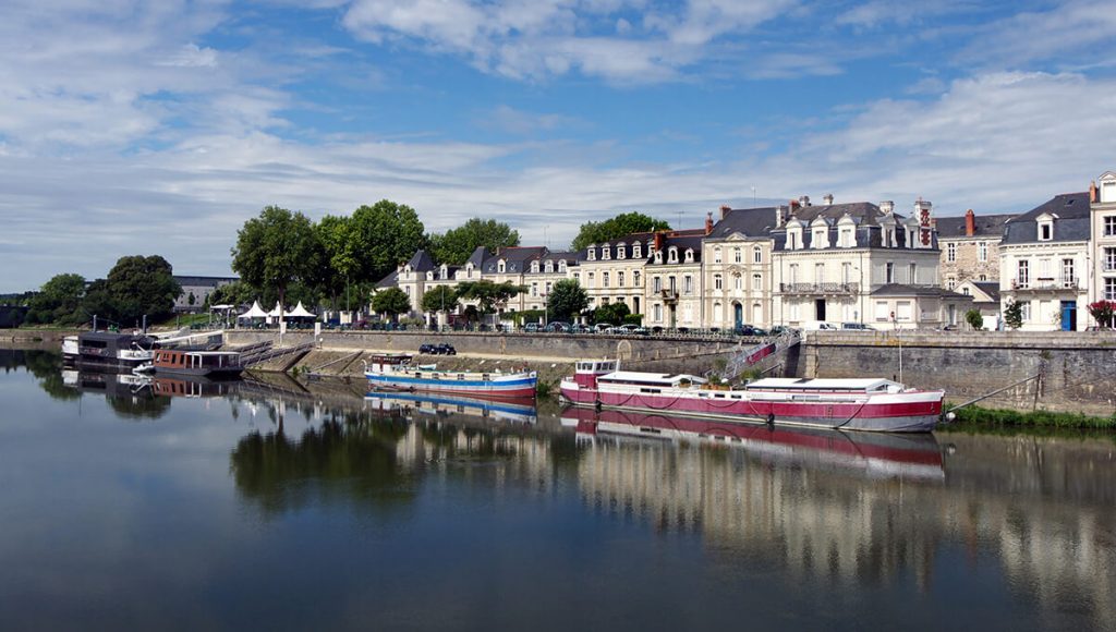 Angers - eine Stadt geht online