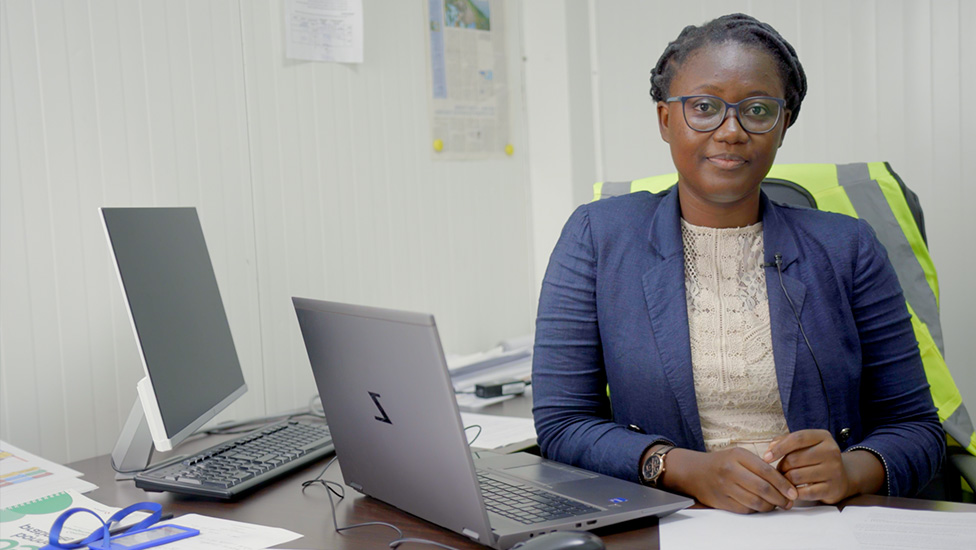 Portrait of Milca Kouakou, a power supply design engineer at Cegelec